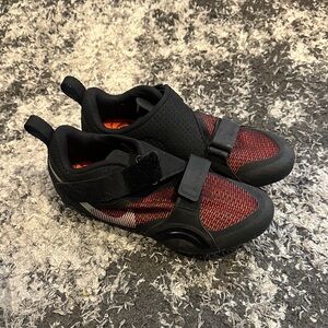 Women’s cycling shoes
